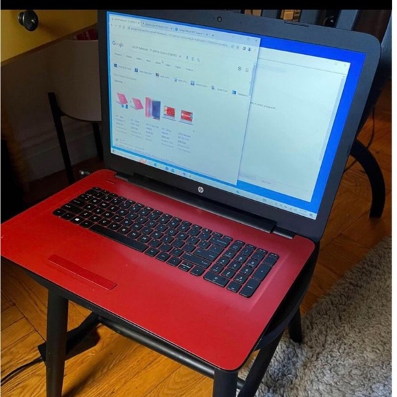 Hp 17” Laptop/ Windows 10, 1TB hard drive 8gb of ram, MS office